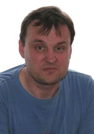 Tomáš Kábrt, Dis., 47, redaktor, Libavské Údolí